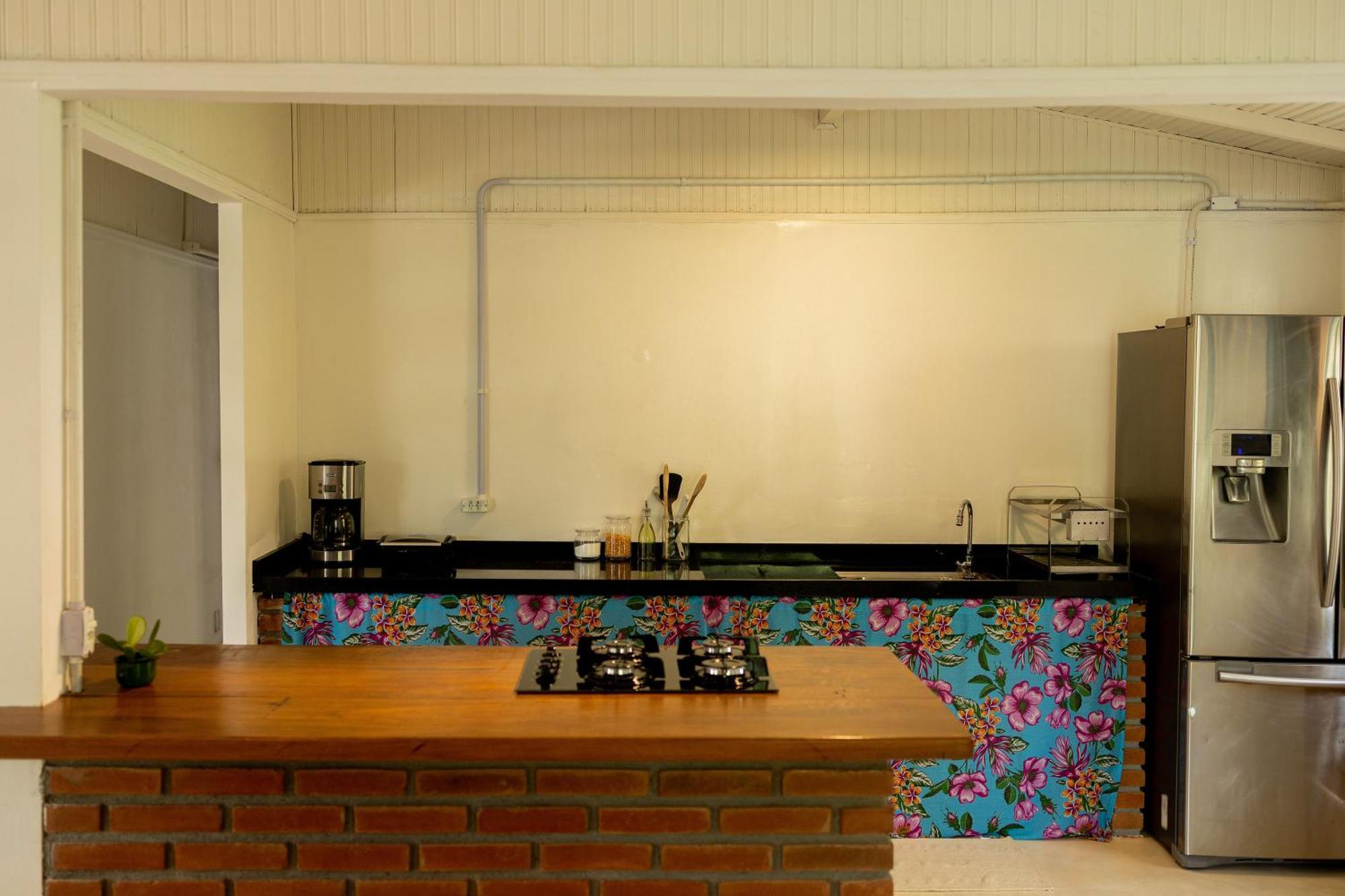 Ilhabela Studios Bagian luar foto