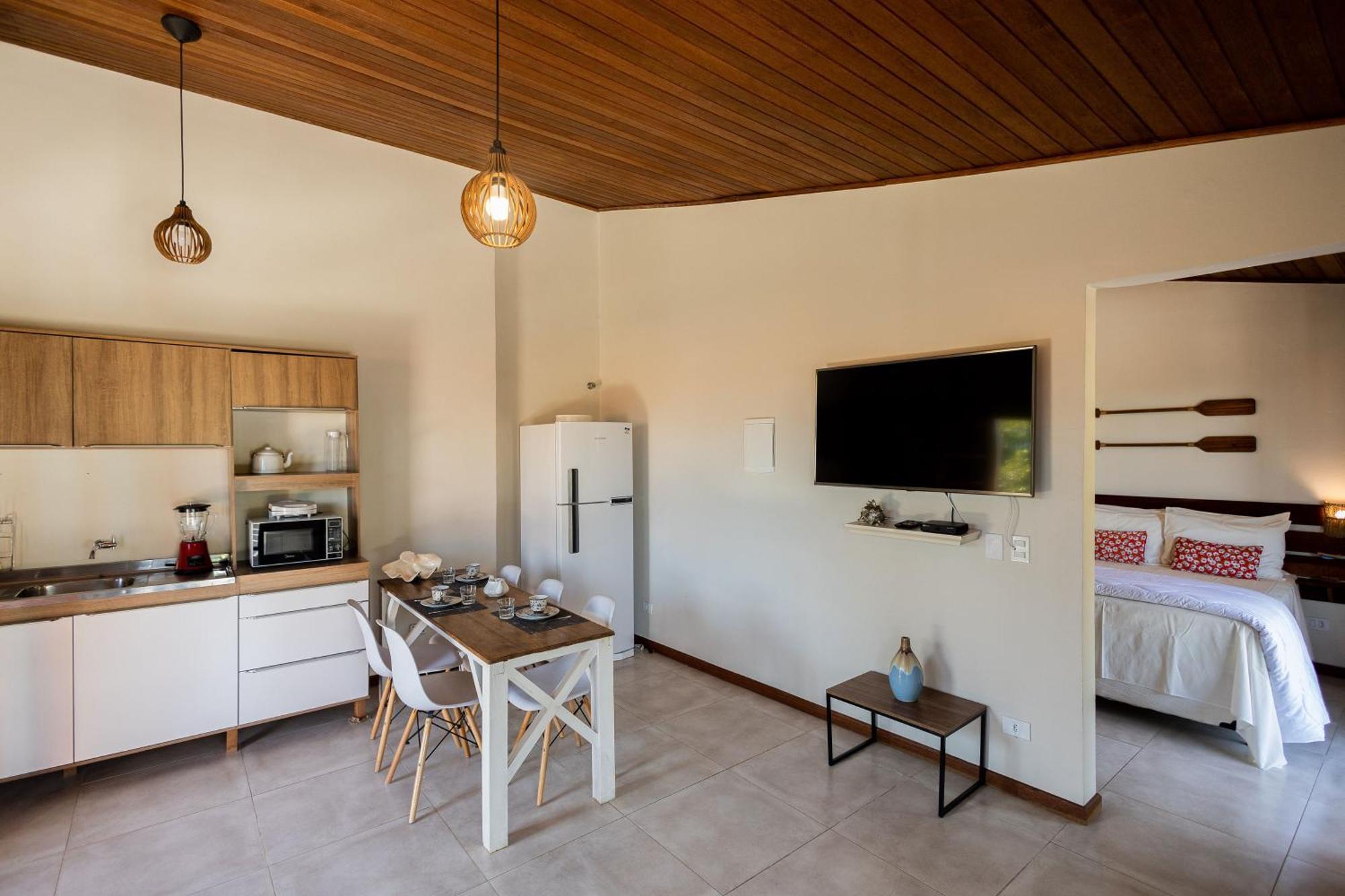 Ilhabela Studios Bagian luar foto
